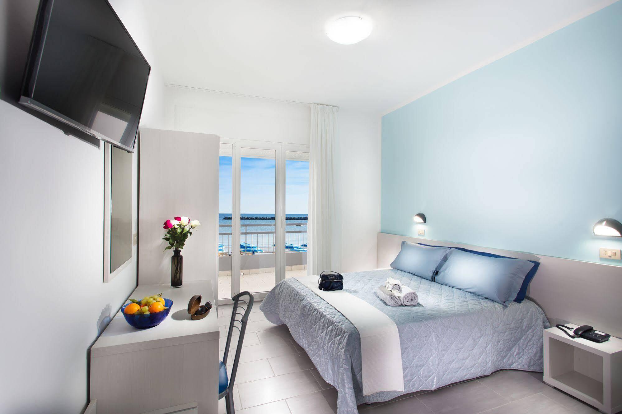 Hotel Platinum Rimini Extérieur photo